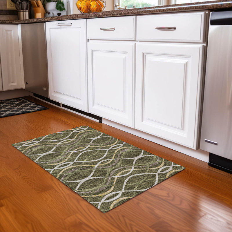 Tapis intérieur / extérieur en polyester tissé à la machine Lamanna, Rectangle 1 pi 8 po x 2 pi 6 po