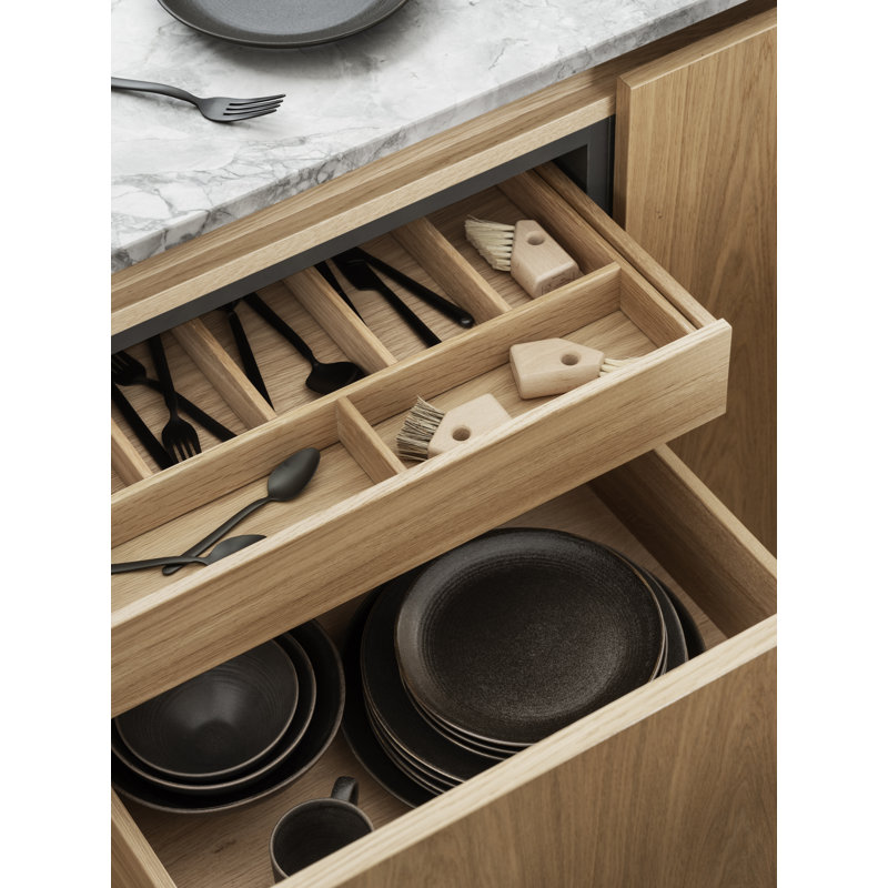 Ensemble de couverts STELLA - Service pour 4, Noir mat