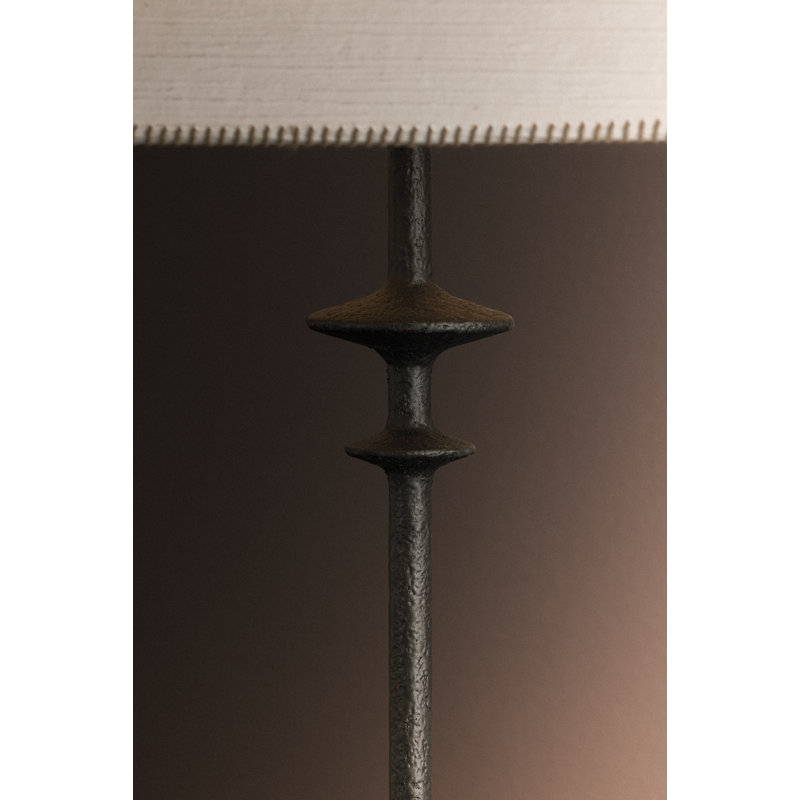 Lampe sur pied Celmins par Augusta Hoffman x HVL