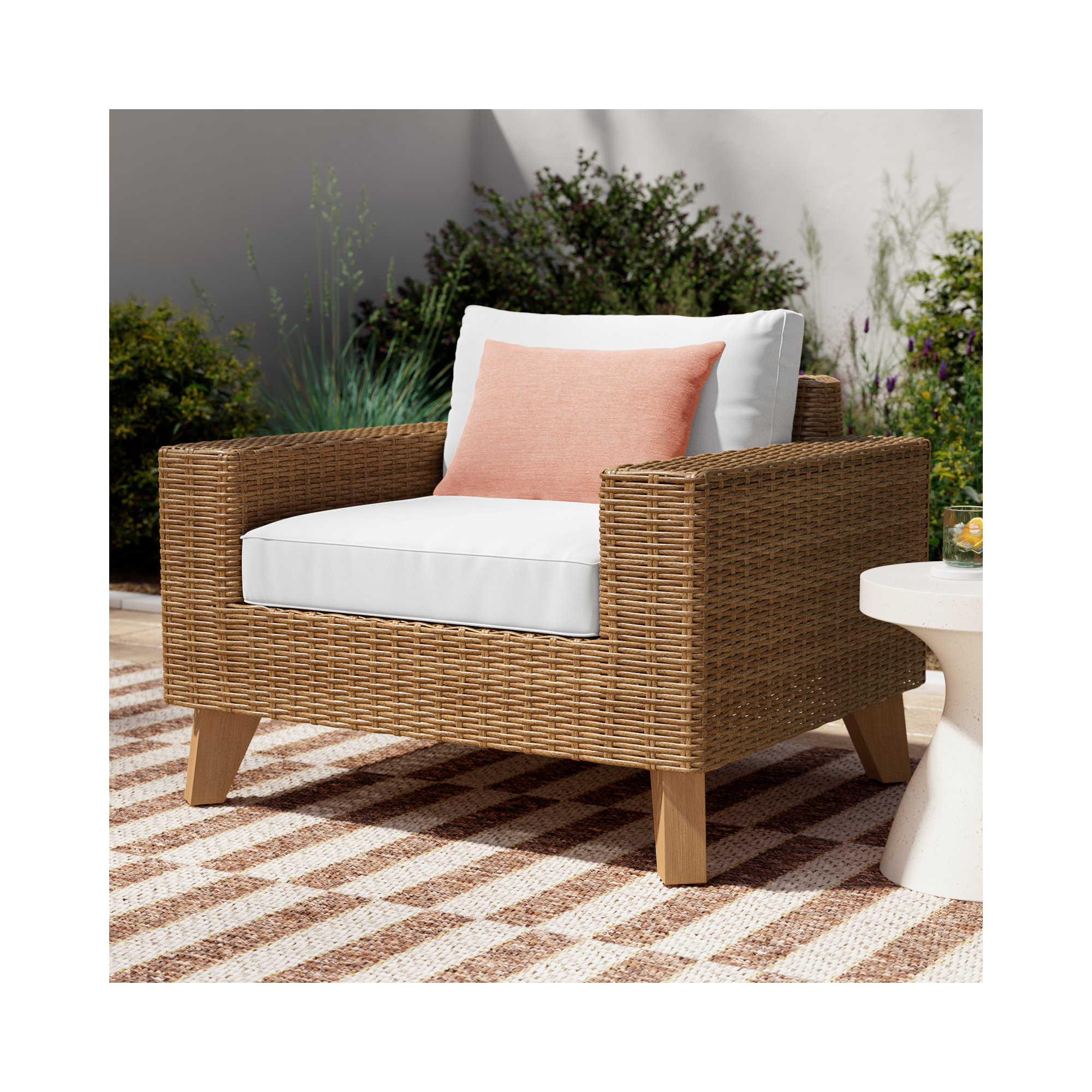 Swifton Outdoor Lounge Chair, Natural