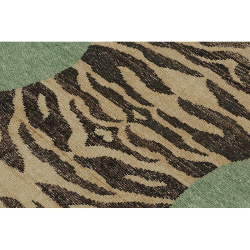 Distressed Homage Hand Knotted Wool Animal Print Area Rug, Rectangle 9' x 12'