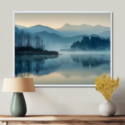 «Blue Serene Lake At Dawn With First Light», art sur toile, paysage bleu