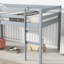 Lit mezzanine simple en bois d'hévéa massif gris. Facilement accessible. Base à lattes renforcée. Rangement supplémentaire sous le lit. Lit gris de faible hauteur pour un sommeil paisible, en bois. Inclus. Plateforme durable. Under-689148285