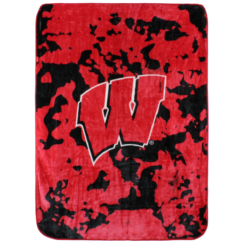 NCAA Knitted Throw Blanket, Wisconsin