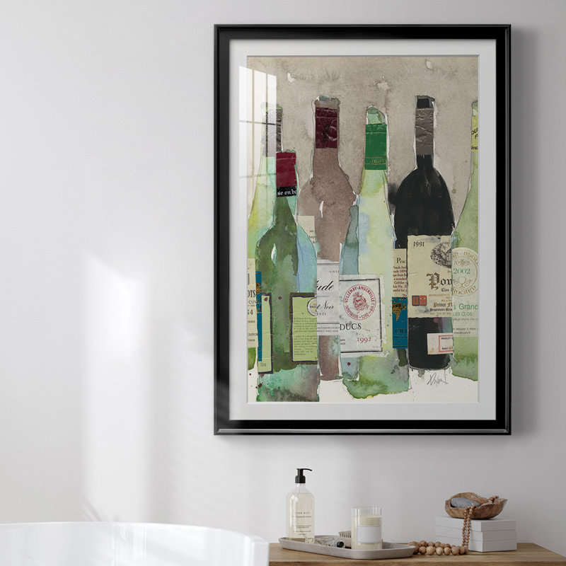 «Red or White II», reproduction encadrée de qualité supérieure - prête à être accrochée, L 26,5 po x H 36,5 po, Cadre noir
