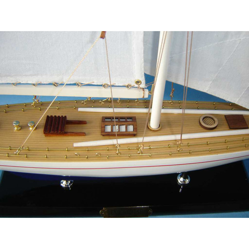 Bateau à modèle limité Harcrest