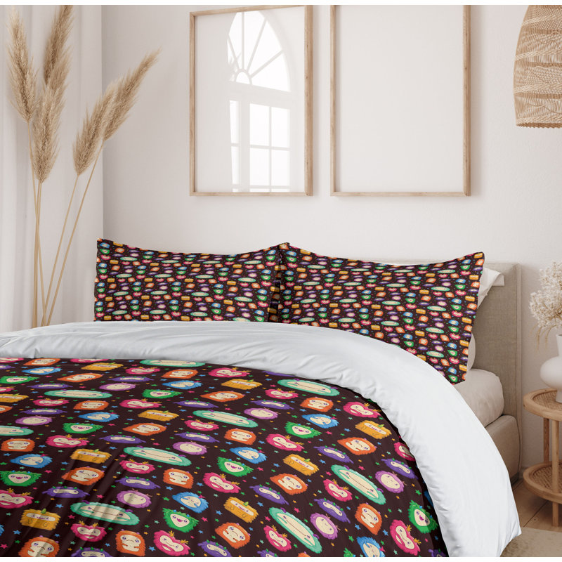 No Duvet Cover, California King Duvet Cover + 2 Standard Shams
