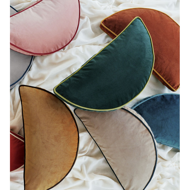 Uma Velvet Pillow Cover & Insert, Orange