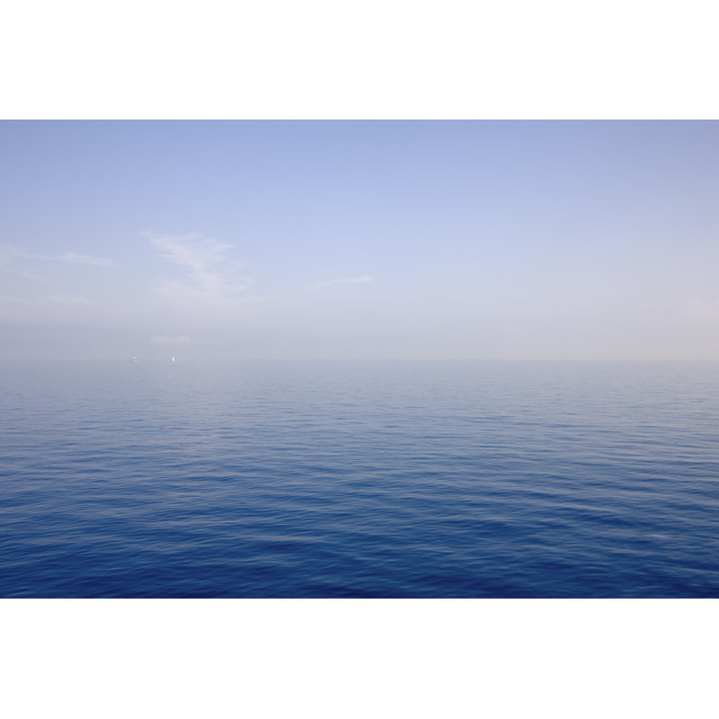 Calm Coastal Sea par Tma1, H 24 po x l 36 po