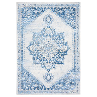 Clauda Performance Oriental Rug