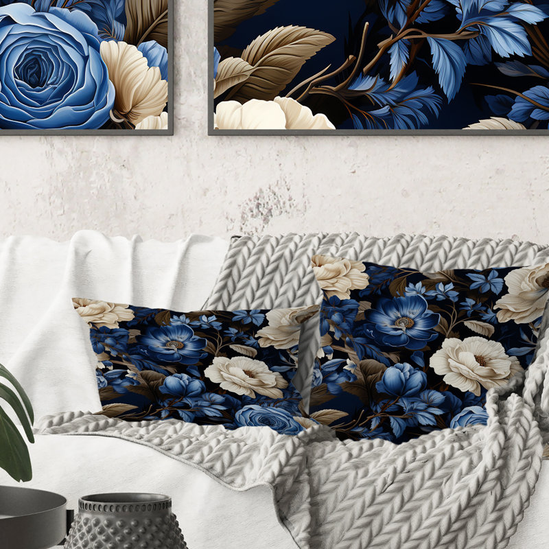 Coussin Blue Renaissance Roses Victorian, H 18 po x l 18 po