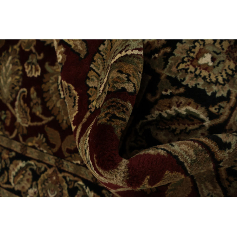Tapis oriental bourgogne Agra 4 x 6 avec motifs floraux intemporels