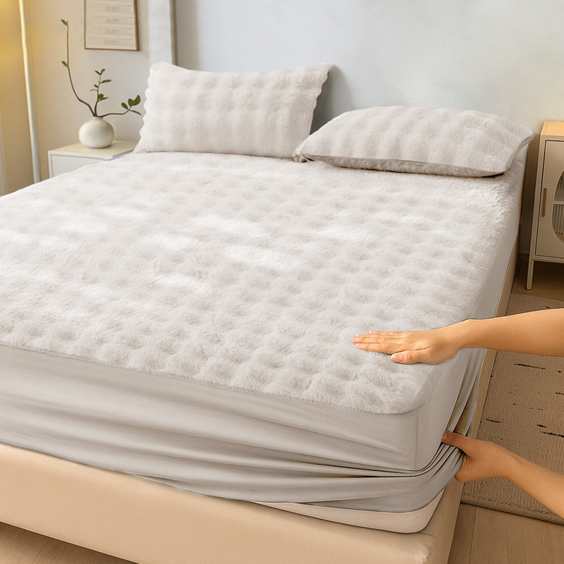 Luxury Thermal Supersoft Faux fur Fitted Sheet - Alpine, Cream, King