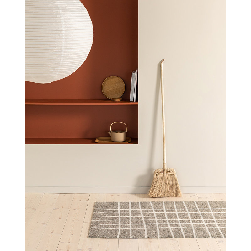 Hand Travertine, 24" W x 34" L