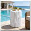 Table d'appoint d'extérieur blanc moderne avec motif cannelé ondulé