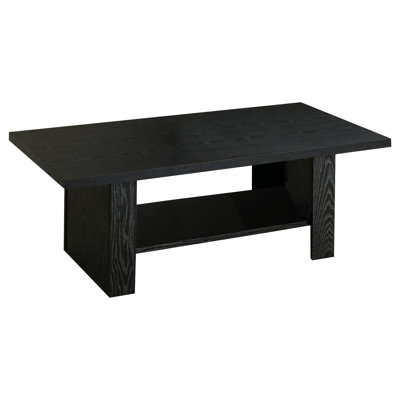 Table basse en bois d'ingénierie 3 en noir profond, tablette inférieure pour organiser des articles, grain subtil, ajoute une touche moderne à l'espace de vie principal avec une finition en chêne noir, affichant la construction, lisse
