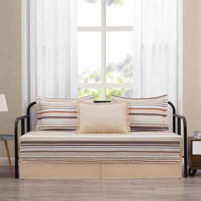 Avery Striped Pre-Washed Cotton Quilt Set