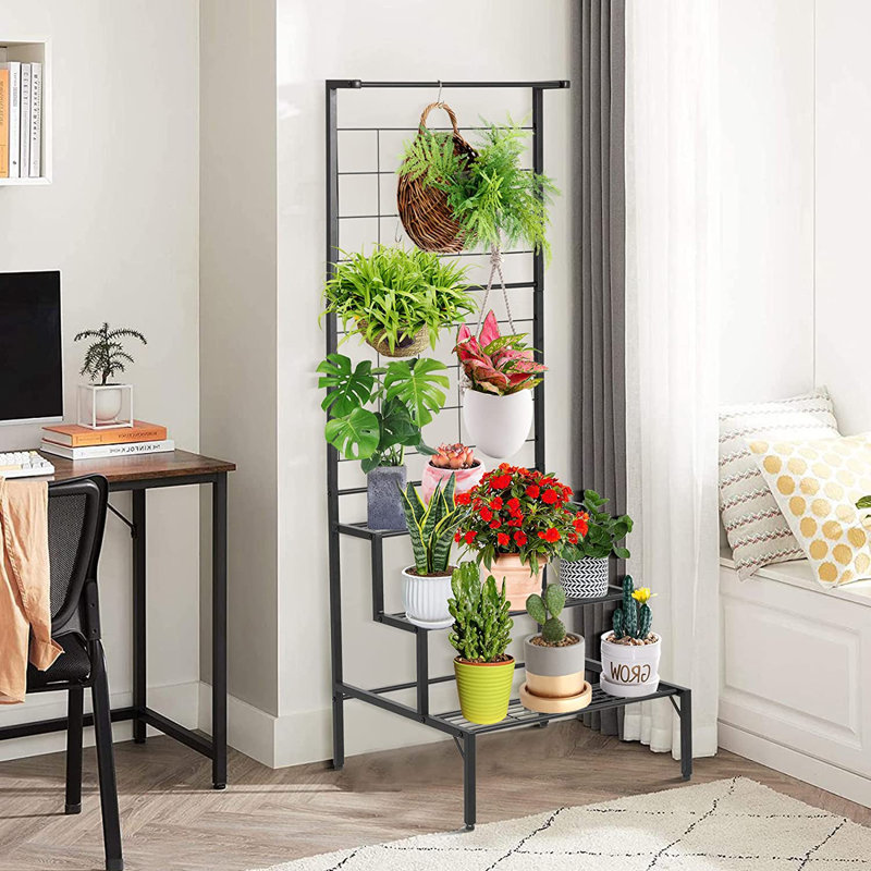 Kameera Metal Plant Stand