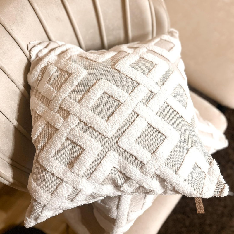Machine Woven Pillow Case