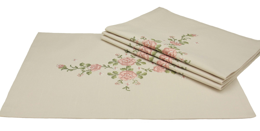 Polyester Embroidered Rectangle Placemat (Set of 4) Xia Home Fashions