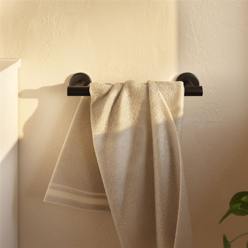 Pendar Towel Rack, Polished Brass