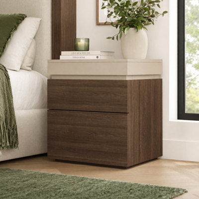 Table de chevet en bois de style moderne de 19,6 po de largeur avec quatre tiroirs et un compartiment de rangement caché, équipé d'une serrure électronique NFC et d'une serrure à clé mécanique