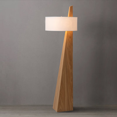 Lampe sur pied Obelisk - 63 po, bois de châtaignier, abat-jour en coton et lin blanc