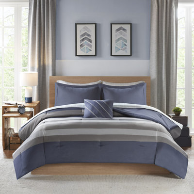 Ensemble d'édredon simple à rayures avec draps de lit chics pour la chambre à coucher