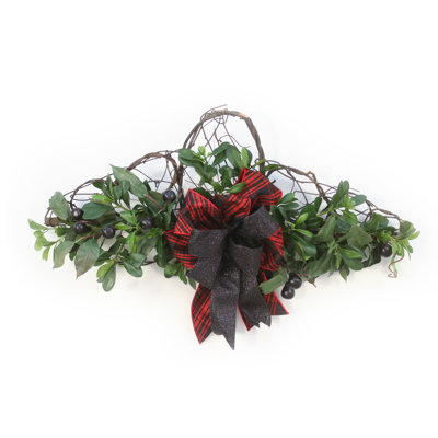 Couronne murale de vigne suspendue 35 po
