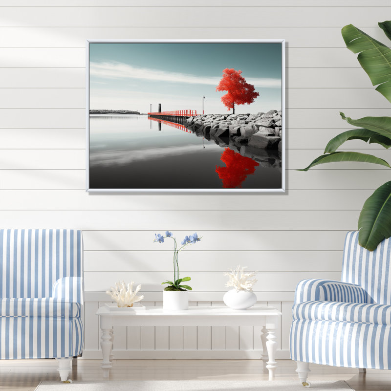 Jetée rouge et grise I - impression, H 24 po x l 32 po x P 1 po, Cadre flottant blanc