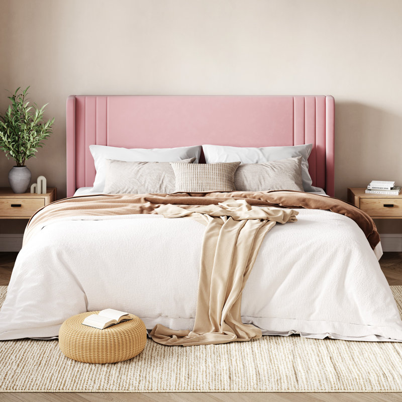 Lit plateforme tapissier en velours à profil bas avec oreilles, Très grand, Rose