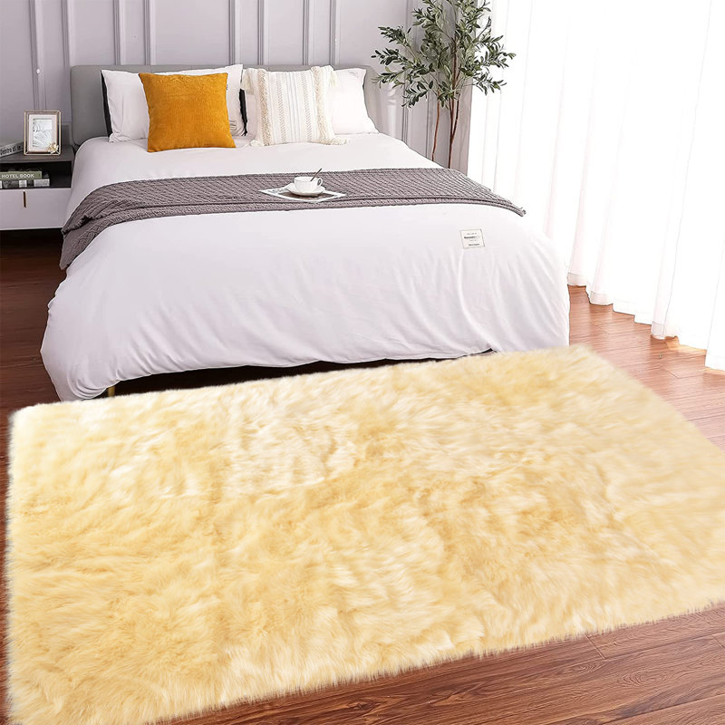 Sheepskin Indoor Rug, Rectangle 5' x 8'