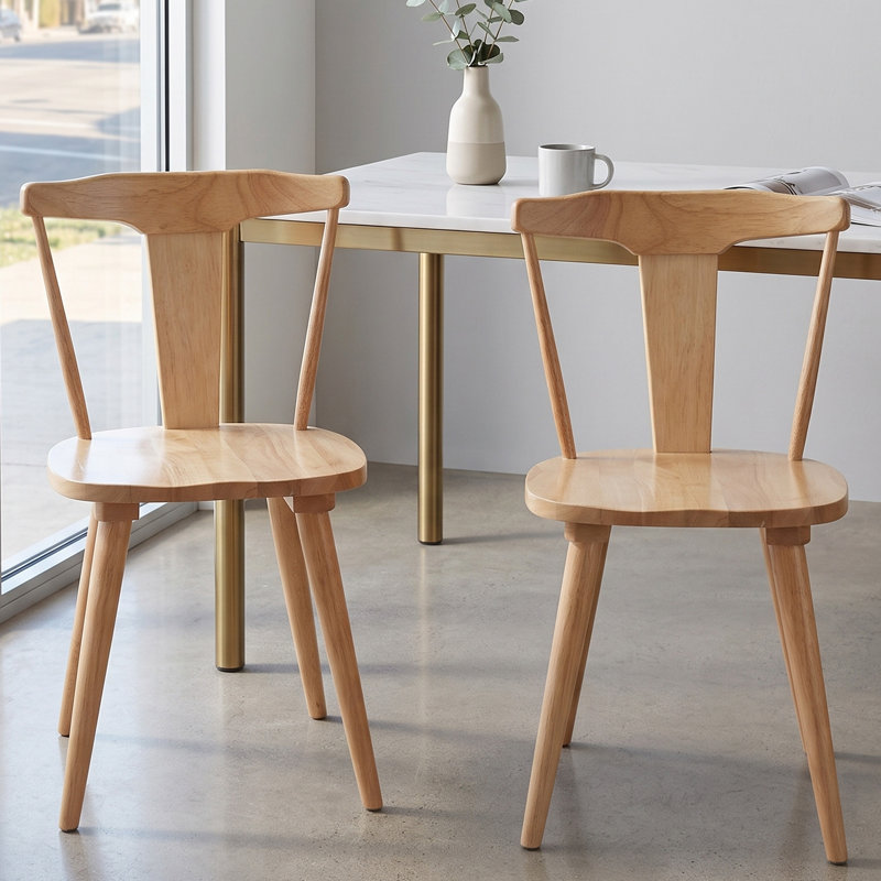 Chaise en bois massif Brannagh avec dossier en forme de Y de 19,3 po de largeur et de style scandinave moderne, Naturel
