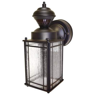 Lanterne murale d'extérieur en verre martelé avec crépuscule à l'aube de 11,1 po Nordmeyer