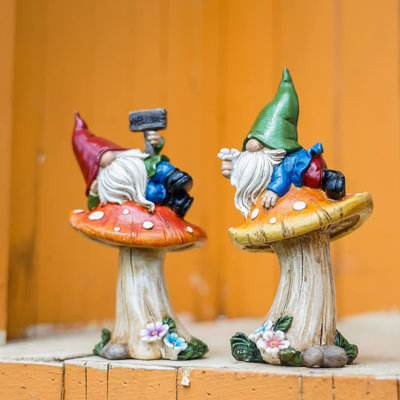 Garden Gnomes On Mushroom, Set Of 2 Cute Resin Gnome Statues For Yard, Outdoor Patio Porch Lawn, Ideal Gift For Dad Mom Birthday, Outside Decor Housewarming Gifts