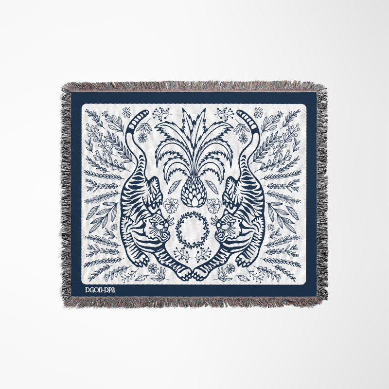 Jeté en mélange de coton Hero Tiger, L 60 po x l 50 po, Bleu / Blanc cassé