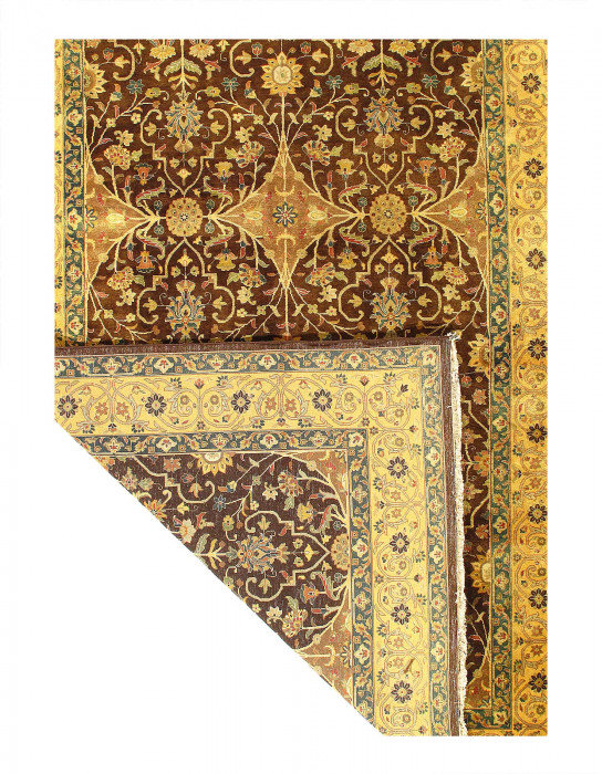 Fine Hand Knotted Gallery size Tabriz design  6' X 12'