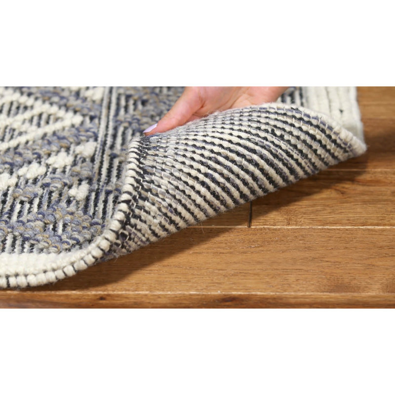 Natura 9' x 12' Blue and Cream Wool Handwoven Area Rug