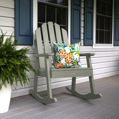 Chaise berçante d'extérieur en plastique Rialto