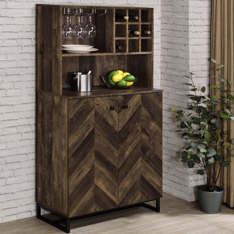 Armoire à vin rustique en chêne à 2 portes, motif à chevrons classique, support intégré pour 9 bouteilles et armoire de salle à manger à pieds industriels en chêne, 2 portes, façade, support, porte-verres à pied, bronze industriel