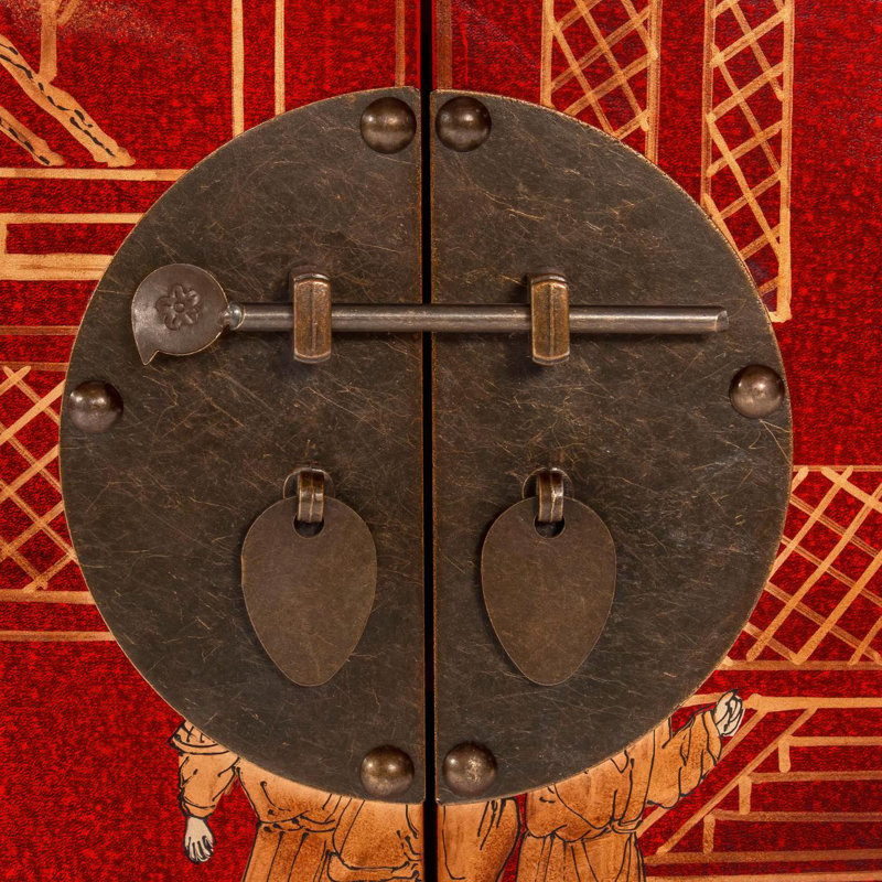 Armoire chinoise en laque rouge