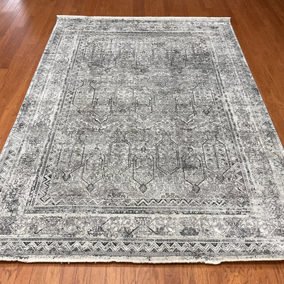 Bungalow Rose Shiraz Design Wool & Silk Rug