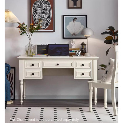 Bureau de style champêtre: conception de tiroir fonctionnelle