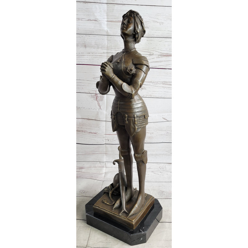 Figurines et sculptures Axcell