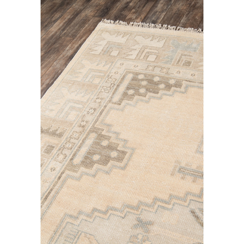 Concord Wool Oriental Area Rug in Beige/Gray, Rectangle 7'9" x 9'9"