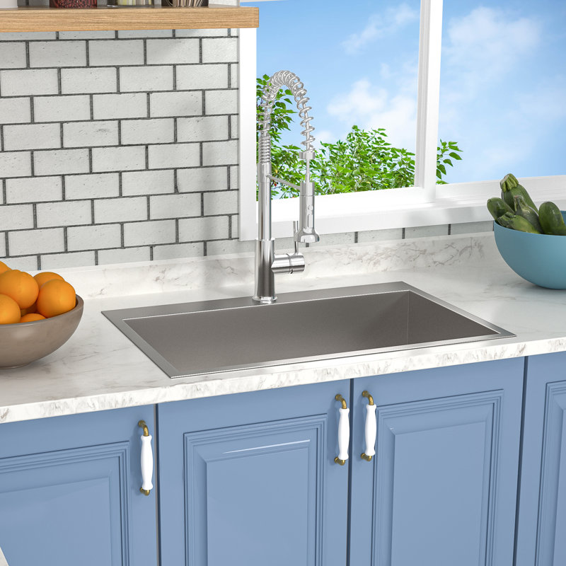 Évier de cuisine en acier inoxydable à montage sur plan 33 po x l 22 po avec accessoires