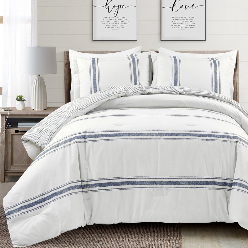 Gilroy Cotton Striped Comforter, Navy, California King