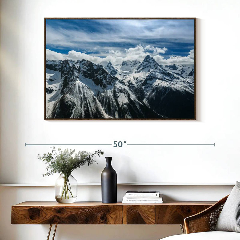 Snow Mountain Peaks, Cadre flottant en noyer, 40 po x 27 po