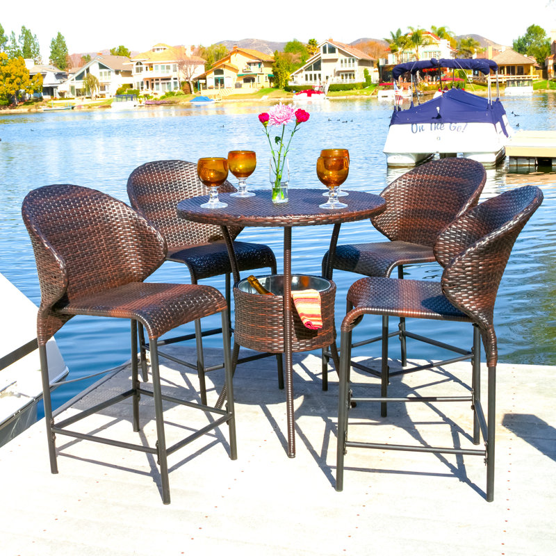 4 - Person Wicker Patio Dining Set with Round Table