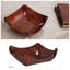  Fauteuil carré en cuir